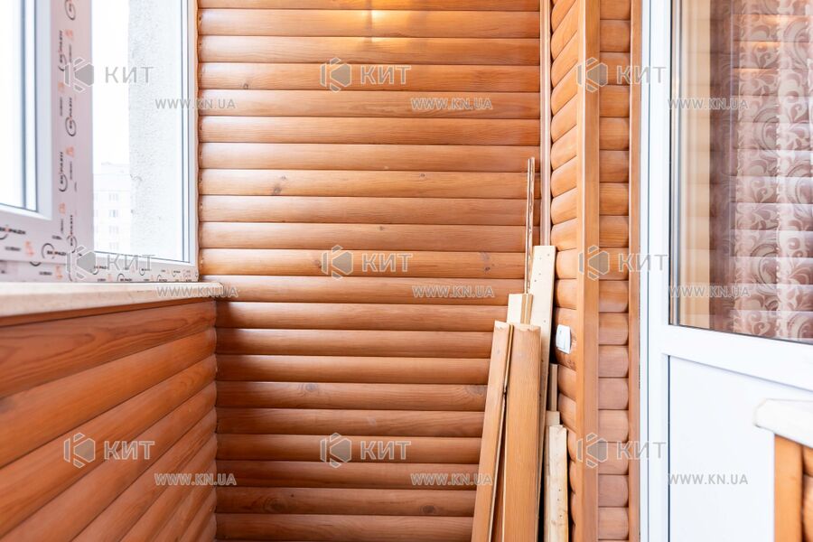 Продаж квартири Харків, Рогань, 70м²