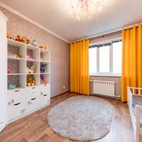 Продаж квартири Харків, Рогань, 70м²