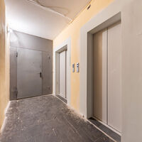 Продаж квартири Харків, Рогань, 70м²