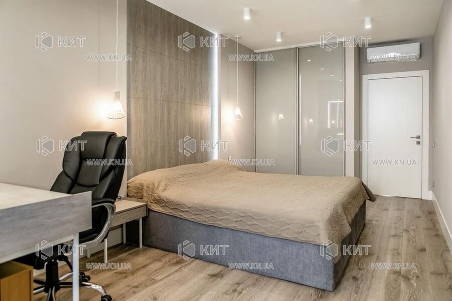 Продаж квартири Харків, Спортивна, 93м²