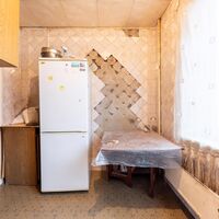 Продаж квартири Харків, ХТЗ, Рогань, 33м²