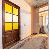 Продаж квартири Харків, ХТЗ, Рогань, 33м²
