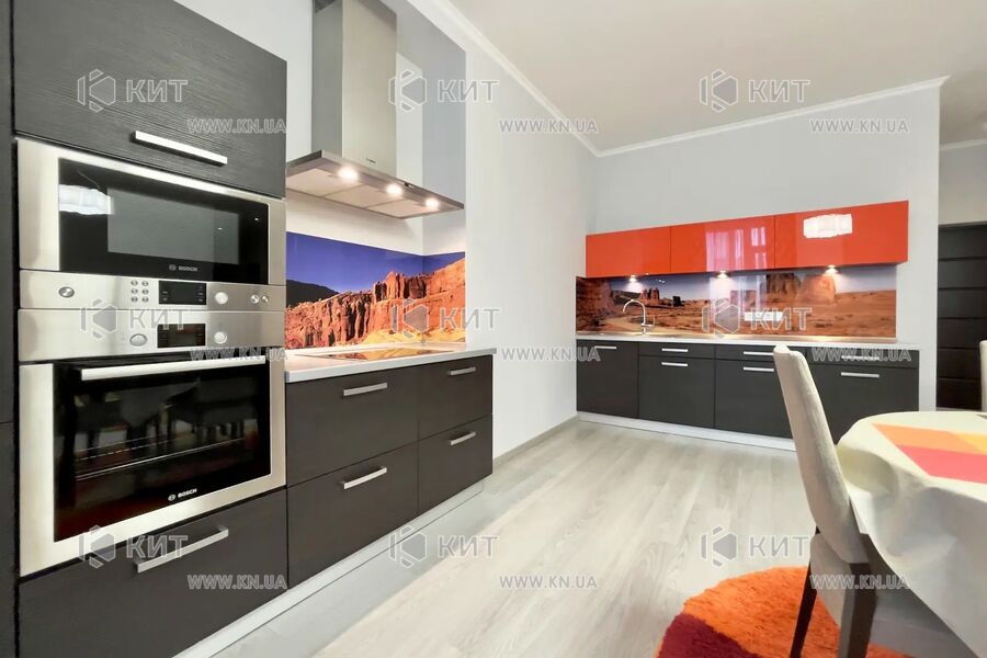 Продаж квартири Харків, Салтівка, 106м²