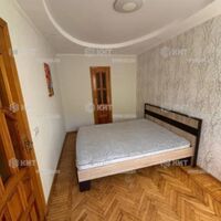 Продаж квартири Харків, ХТЗ, Рогань, 46.4м²