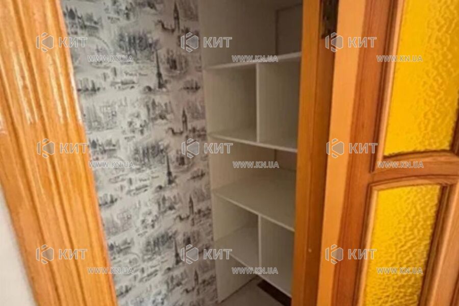 Продаж квартири Харків, ХТЗ, Рогань, 46.4м²