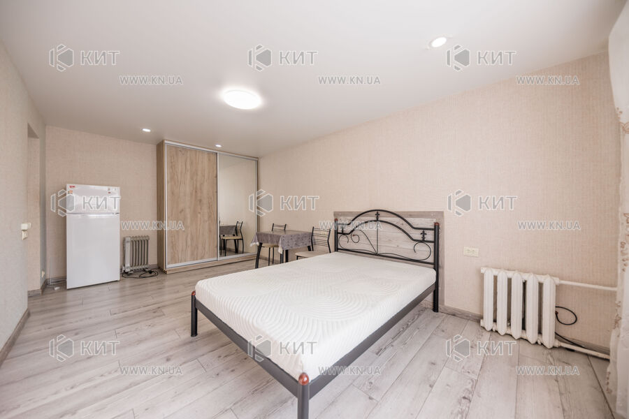 Продаж квартири Харків, Павлове Поле, 18м²