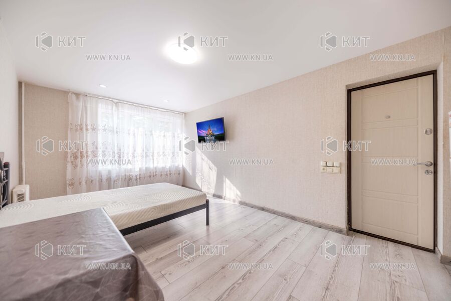 Продаж квартири Харків, Павлове Поле, 18м²