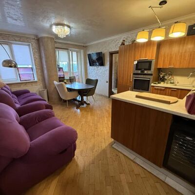 Продажа 	 Харків, Гагаріна 41/2 Аерокосмічний (Гагаріна) пр.   41/2