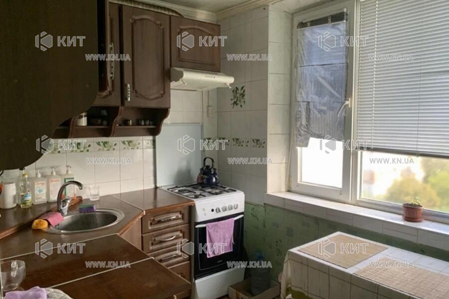 Продаж квартири Харків, ХТЗ, Рогань, 25.3м²
