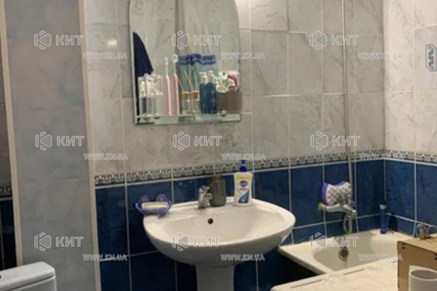 Продаж квартири Харків, ХТЗ, Рогань, 25.3м²