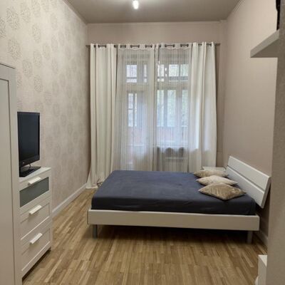 Продажа 	 Харків,  Максиміліанівська (Ольминського) вул.   8