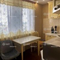 Продаж квартири Харків, ХТЗ, Рогань, 50м²