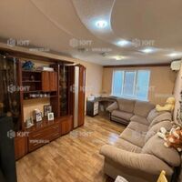 Продаж квартири Харків, ХТЗ, Рогань, 50м²