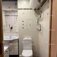 Продаж квартири Харків, ХТЗ, Рогань, 50м²