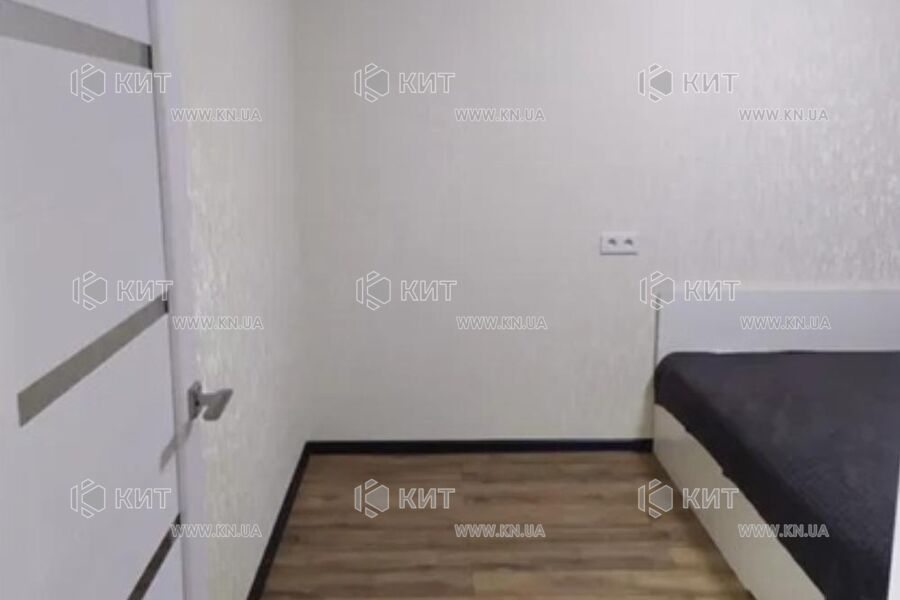 Продажа квартиры Харьков, ХТЗ, Рогань, 39м²