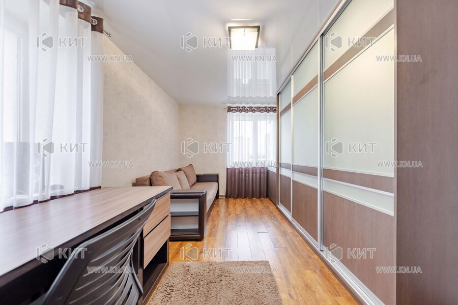 Продаж квартири Харків, Спортивна, 36м²