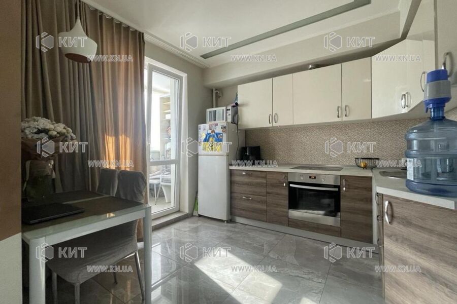 Продажа квартиры Харьков, Алексеевка, 42м²