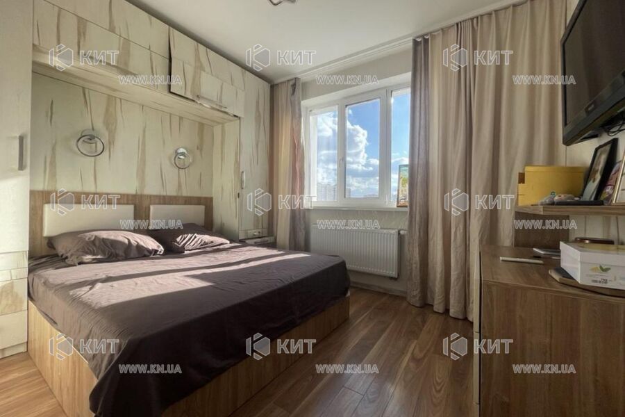 Продажа квартиры Харьков, Алексеевка, 42м²