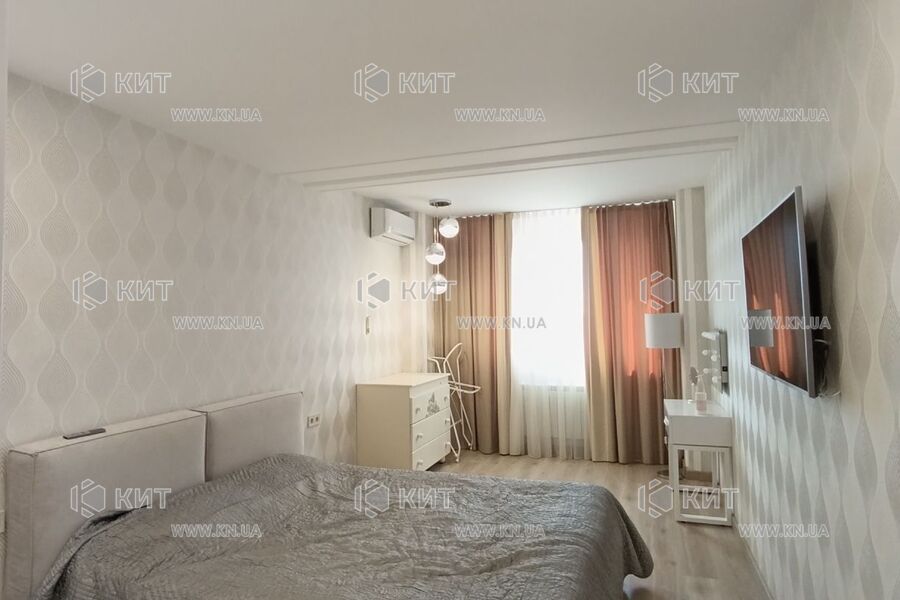 Продажа квартиры Харьков, Алексеевка, 68м²