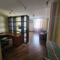 Aренда квартиры Харьков, Площадь Героев Небесной Сотни, 76м²