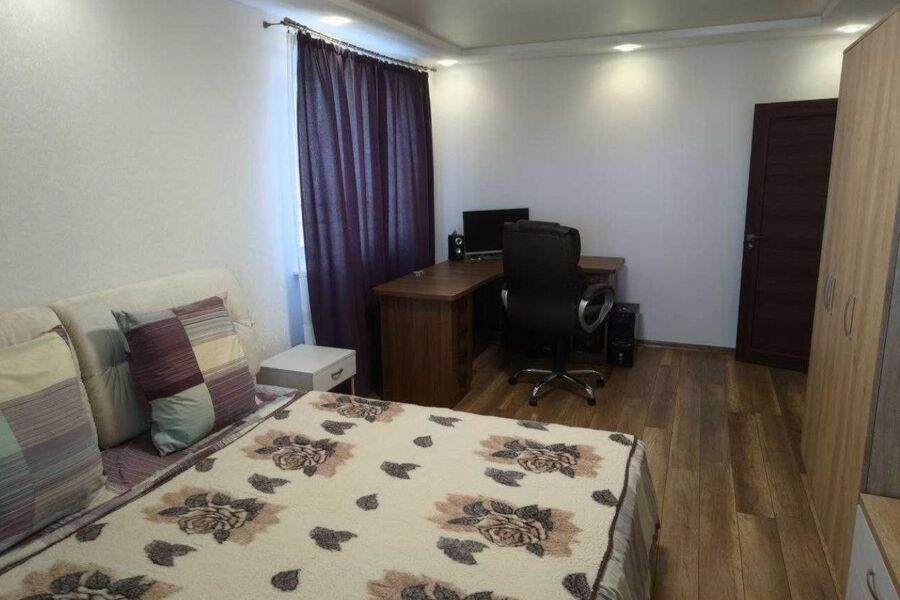 Продаж квартири Харків, Гагаріна, 57м²