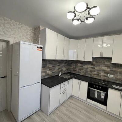 Продажа 	 Харьков, Птичка Барабашова ул.   10Б