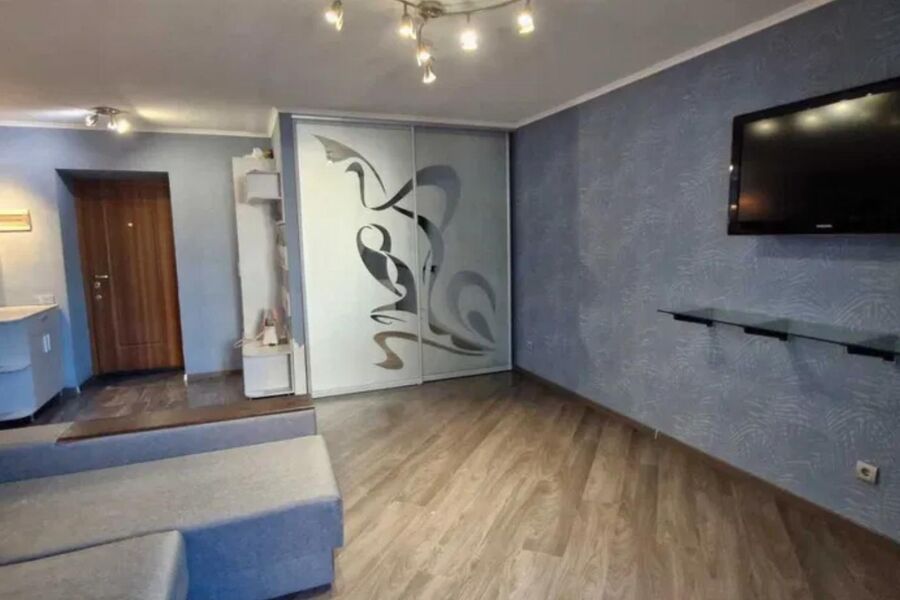 Продажа квартиры Харьков, Гагарина, Спортивная, Защитников, 37м²