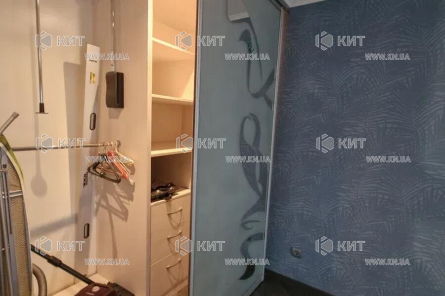 Продажа квартиры Харьков, Гагарина, Спортивная, Защитников, 37м²