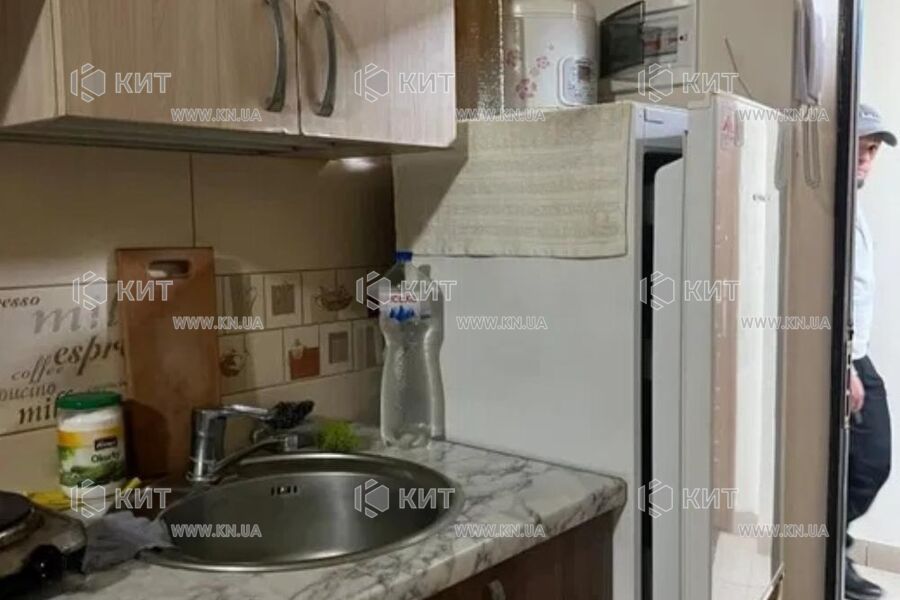 Продаж квартири Харків, Салтівка, 20м²