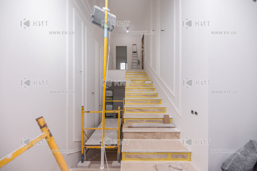 Продажа дома Харьков, Центр, 240м²