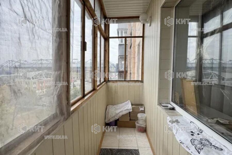 Продажа квартиры Харьков, Гагарина, Спортивная, Защитников, 68м²