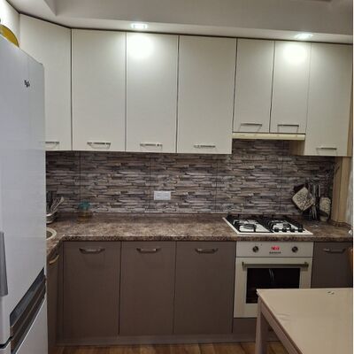 Продажа 	 Харків,  Амосова (Корчагінців) вул.   13