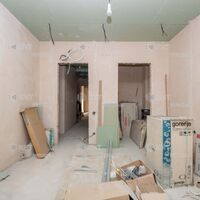 Продаж квартири Харків, Наукова, 140м²