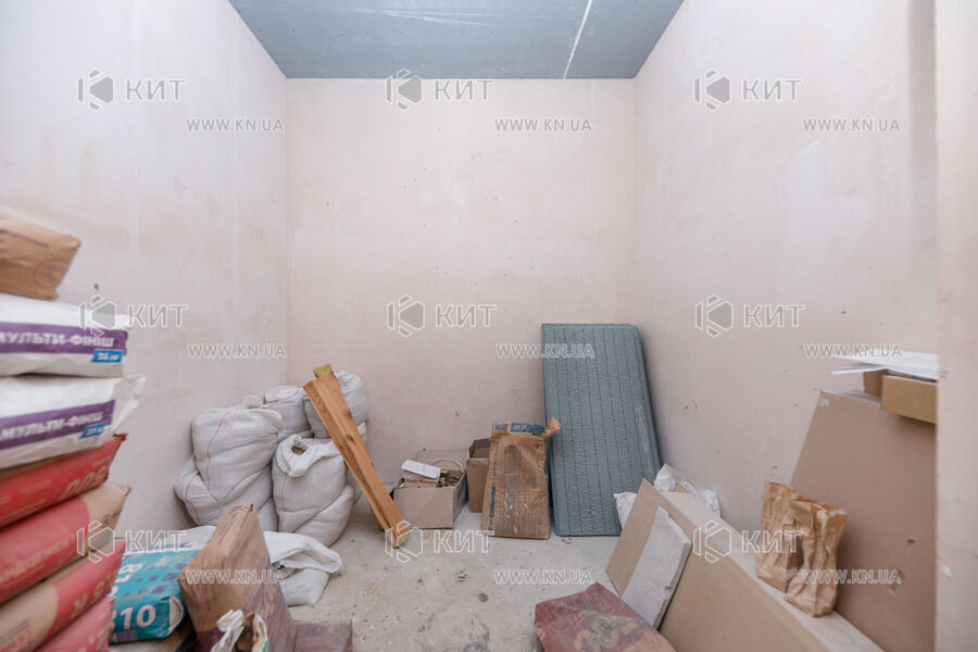 Продаж квартири Харків, Наукова, 140м²