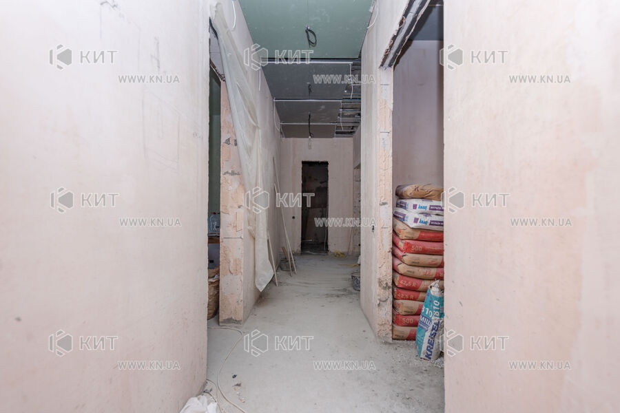 Продаж квартири Харків, Наукова, 140м²