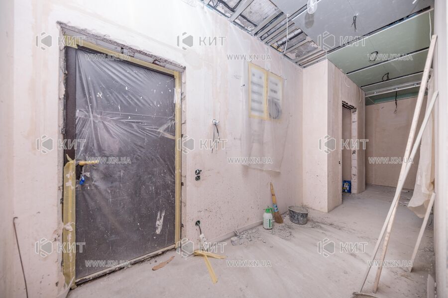 Продаж квартири Харків, Наукова, 140м²