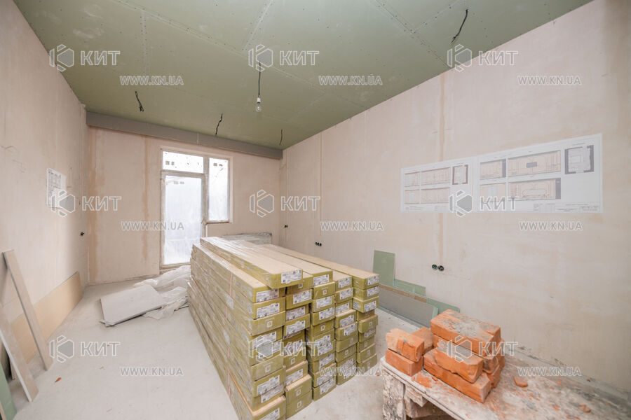 Продаж квартири Харків, Наукова, 140м²