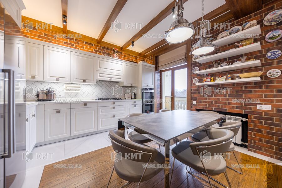 Продажа квартиры Харьков, Центр, 95м²