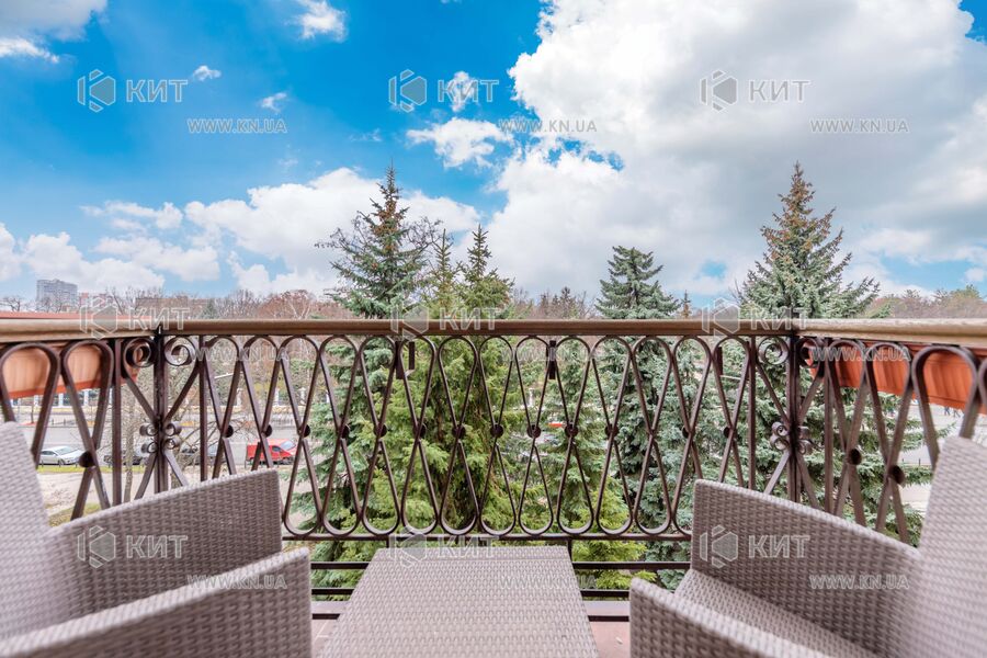 Продажа квартиры Харьков, Центр, 95м²