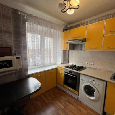 Продажа 	 Харків,  Владислава Зубенка (Тимурівців) вул.   66