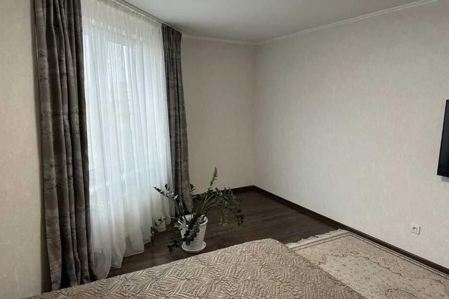 Продажа квартиры Харьков, Гагарина, 80м²