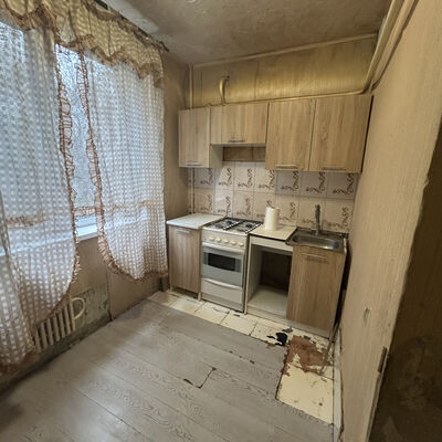 Продажа 	 Харків,  Літакова вул.   15