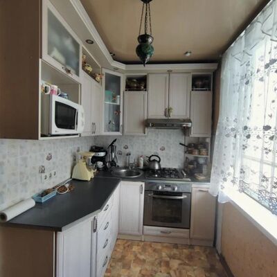 Продажа 	 Харьков,  Познанская ул.   8А