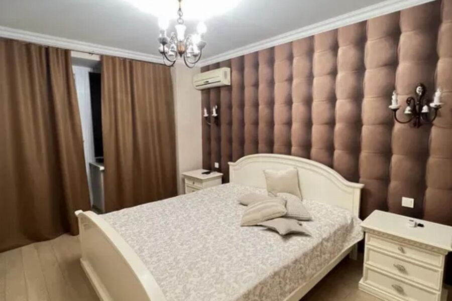 Продажа квартиры Харьков, Гагарина, Спортивная, Защитников, 100м²