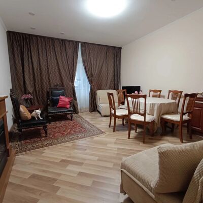 Продажа 	 Харьков,  Чичибабина ул.   9