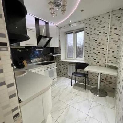 Продажа 	 Харьков,  Жасминовый (Слинько) бульв.   1