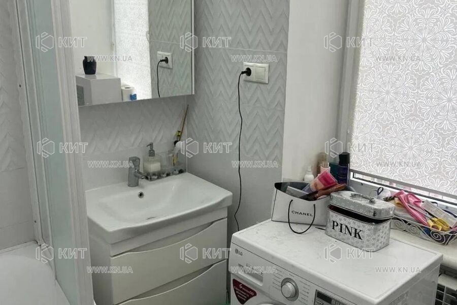 Продаж квартири Харків, Наукова, 77м²