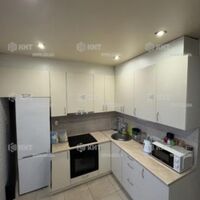 Продаж квартири Харків, ХТЗ, Рогань, 37м²