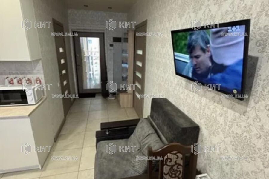 Продаж квартири Харків, ХТЗ, Рогань, 37м²