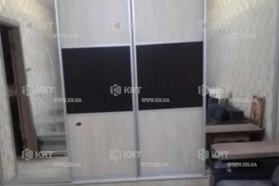 Продаж квартири Харків, ХТЗ, Рогань, 37м²